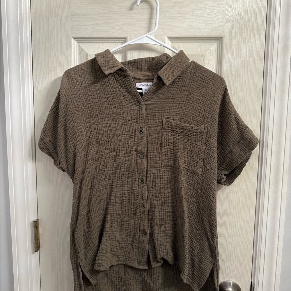 Calvin Klein Green Button-Up Shirt